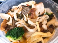 特制雪菜牛腩面-陳八两面家(滨江天街店)