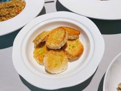 面包片-屋里厢上海菜馆