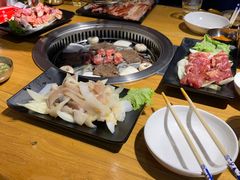 -枣玛露炭火烤肉脊骨锅