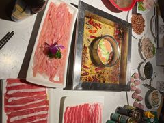 -二荆条·蜀鲜汇城市森林火锅