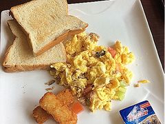 地中海风情炒蛋套餐&nbsp;中薯棒&nbsp;白土司&nbsp;安佳黄油-必胜客(环球店)
