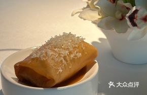 Three-Thread Crab Meat Air Spring Roll