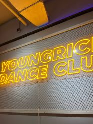 -YOUNGRICH街舞工作室