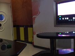 -皇家派对KTV(大润发店)