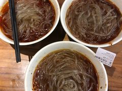 -万记麻辣烫国展总店