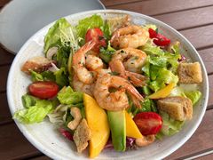 扒鲜虾芒果鳄梨沙拉-G+KITCHEN(龙湖狮山天街店)
