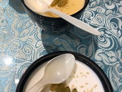 手工自制酸奶-巴扎美食·新疆菜·西域歌舞表演餐厅(新疆大厦店)