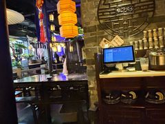 -绿茶餐厅(松江万达店)