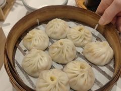 -馋三尺蟹粉小笼(人民广场店)