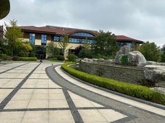 -大连金石滩绿发温泉假日酒店