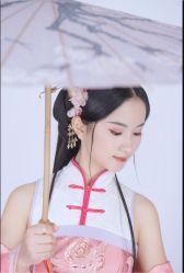 -盘子女人坊生日照·摄影馆(华强店)