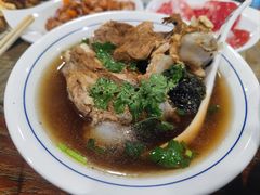 -老谢野馄饨(延安路店)