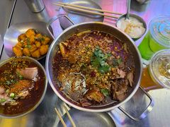 -蓉三少冒烤鸭·四川小吃集(北京首店)