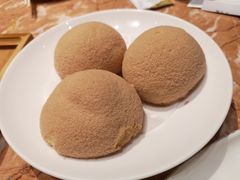 酥皮牛奶包-金玉满堂潮州酒楼(无限极荟购物广场店)