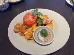 -大头虾越式风味餐厅(光明广场店)