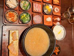 -银米·云南传统过桥米线(双廊黑金冠店)