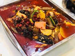-渝君重庆火锅(嘉宾路店)