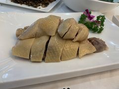白切鸡-东江渔村·古典园林·30年粤菜老字号(太和店)
