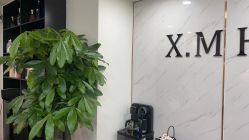 -CE·专业蛋白•羽毛接发·潮色烫染品牌店