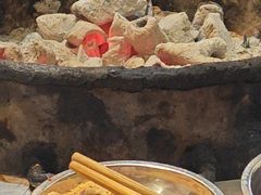 -胡四哥特色火盆烧烤(一分店)