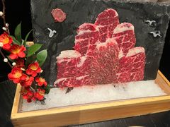 -蟹犇前•帝王蟹雪蟹(陆家嘴店)