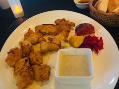 -Efes Turkish & Mediterranean Cuisine 艾菲斯餐厅(陆家嘴店)