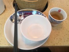 -芳村榕树头叹佬鸡煲(体育西店)