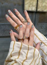 -赢韵美甲美睫瑞士净斑中心