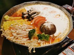 -魔丼屋(日月光店)