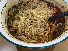 -兰河巷牛肉面(曲江店)