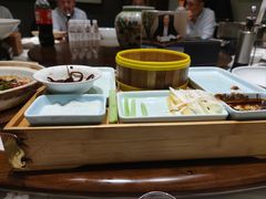 -梅花香里大酒店(郁金香路店)
