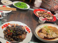 -广府乡下·饭庄(新港东路店)