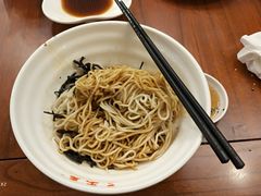 -三两春肚肺汤(崂山路店)
