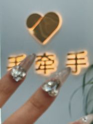 -手牵手美甲