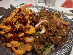 -小鱼小牛·鱼牛干锅·脆鱼火锅(世欧广场店)