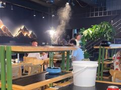 -鹿鸣山草本茶香火锅(园西路店)