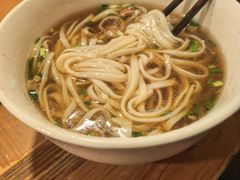 -矮子粉店1985·长沙米粉(湘春路店)