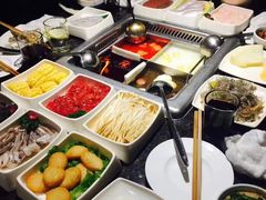 -海底捞火锅(宝龙广场夜宵主题店)