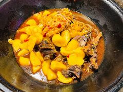 铁锅炖鹅-粗粮人家·东北菜(洋桥店)