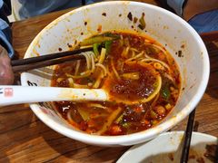 -湘人龙记老长沙米粉(鸟巢店)