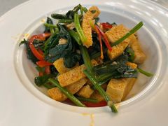 -汗腾格里·风味餐厅(新疆驻京办店)