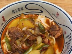 -陇上秦轩西安biangbiang面(朝龙汇店)