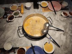 -澳美徕·港式花胶鸡火锅(高新万达店)