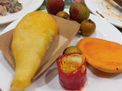 -金马门国际美食百汇(珞喻路店)