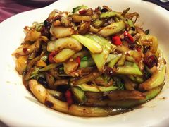 -铁头烧菜馆(立新路店)
