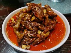 -万重锦·人文川菜馆(骡马市店)