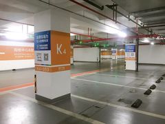 -龙湖虹桥天街-停车场