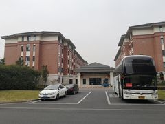 -浙大城市学院北校区惟学楼