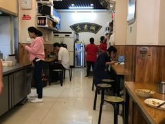 大堂-真素诚·清真(新华路店)