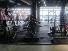 -瑞力健身(解放数创广场店)